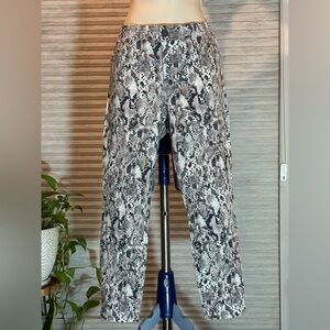 Kut from the Kloth Black & White Snake Print Cropped Jeans